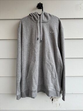Oakley Hoodie